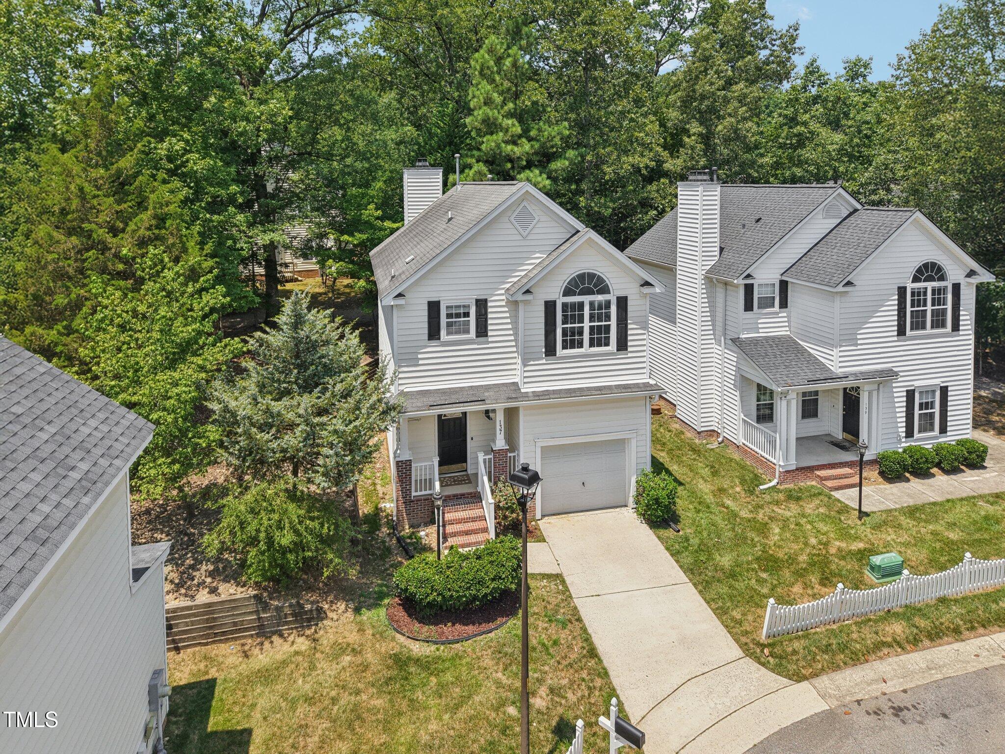 137 Cricketgrass Drive
