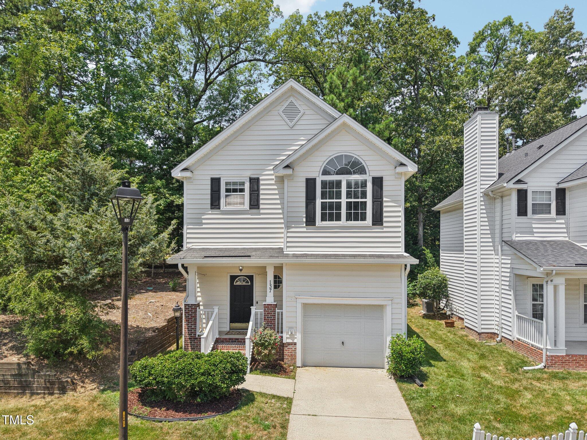 137 Cricketgrass Drive