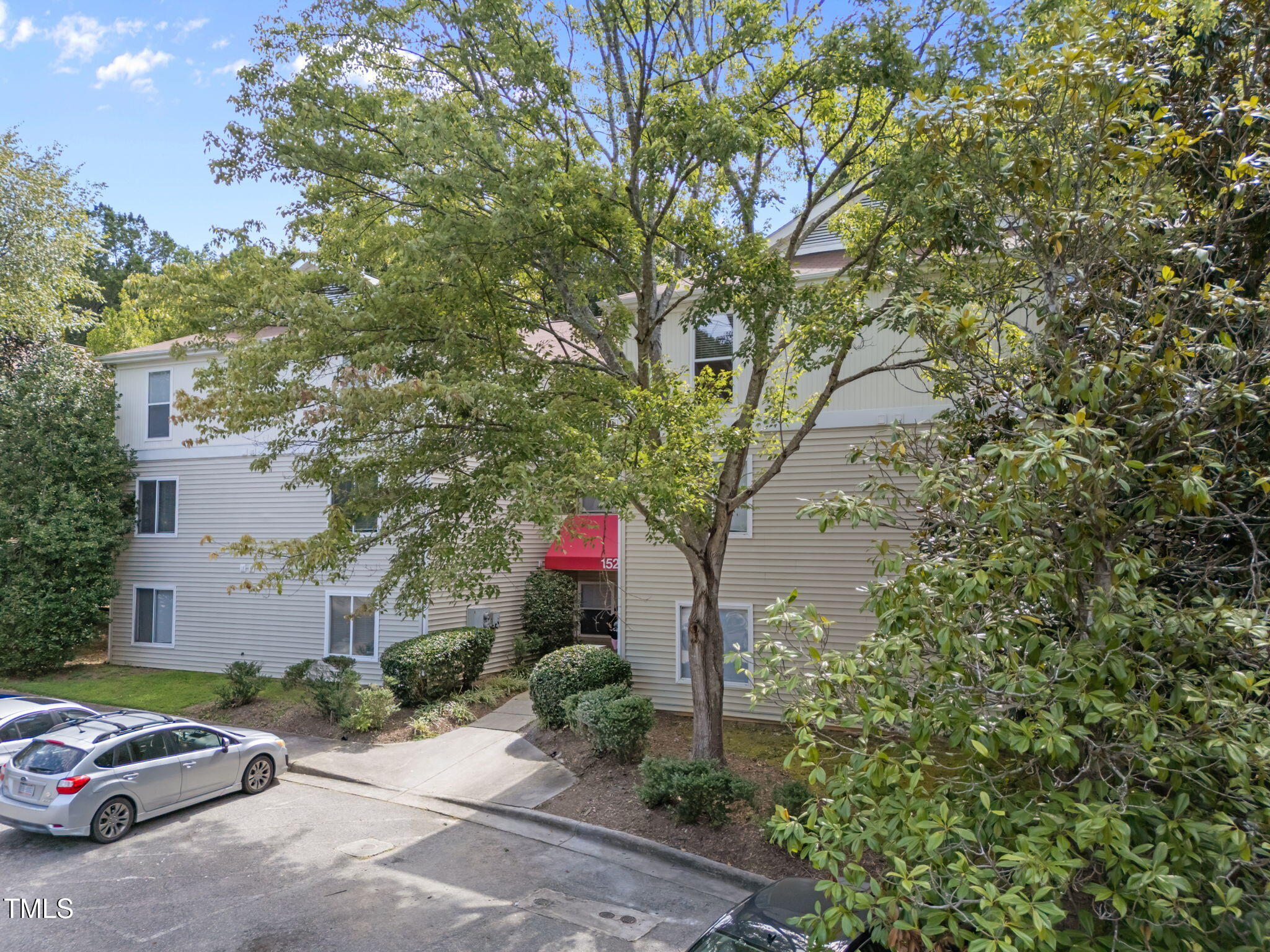 1521 Graduate Lane # 302