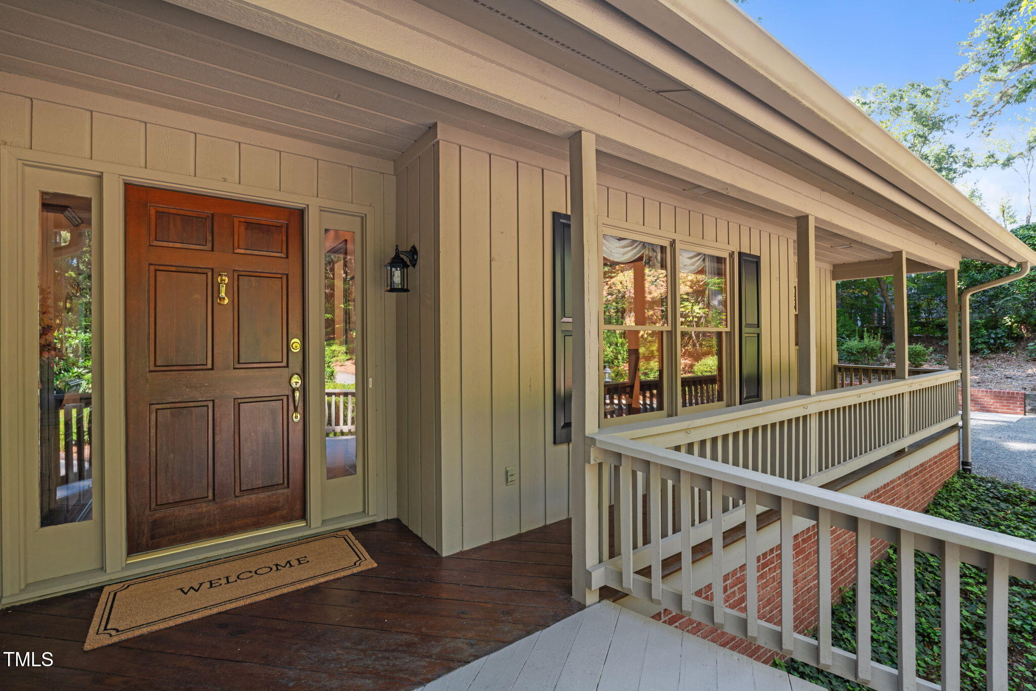 242 Lakeview Drive
