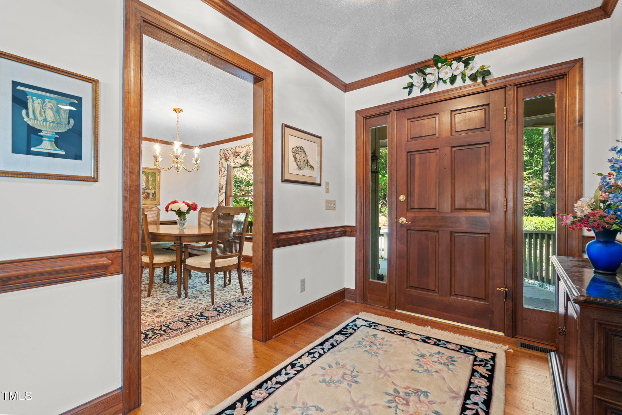 242 Lakeview Drive