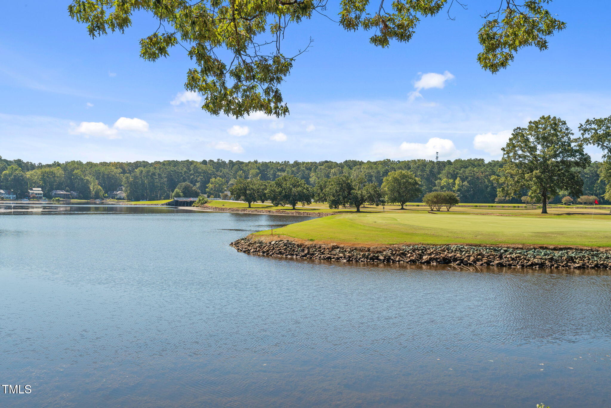 242 Lakeview Drive