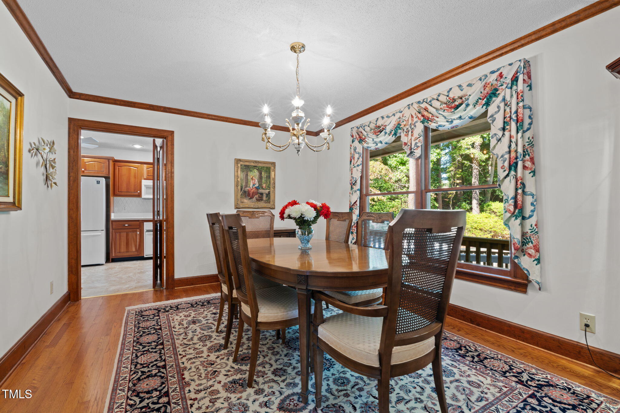 242 Lakeview Drive