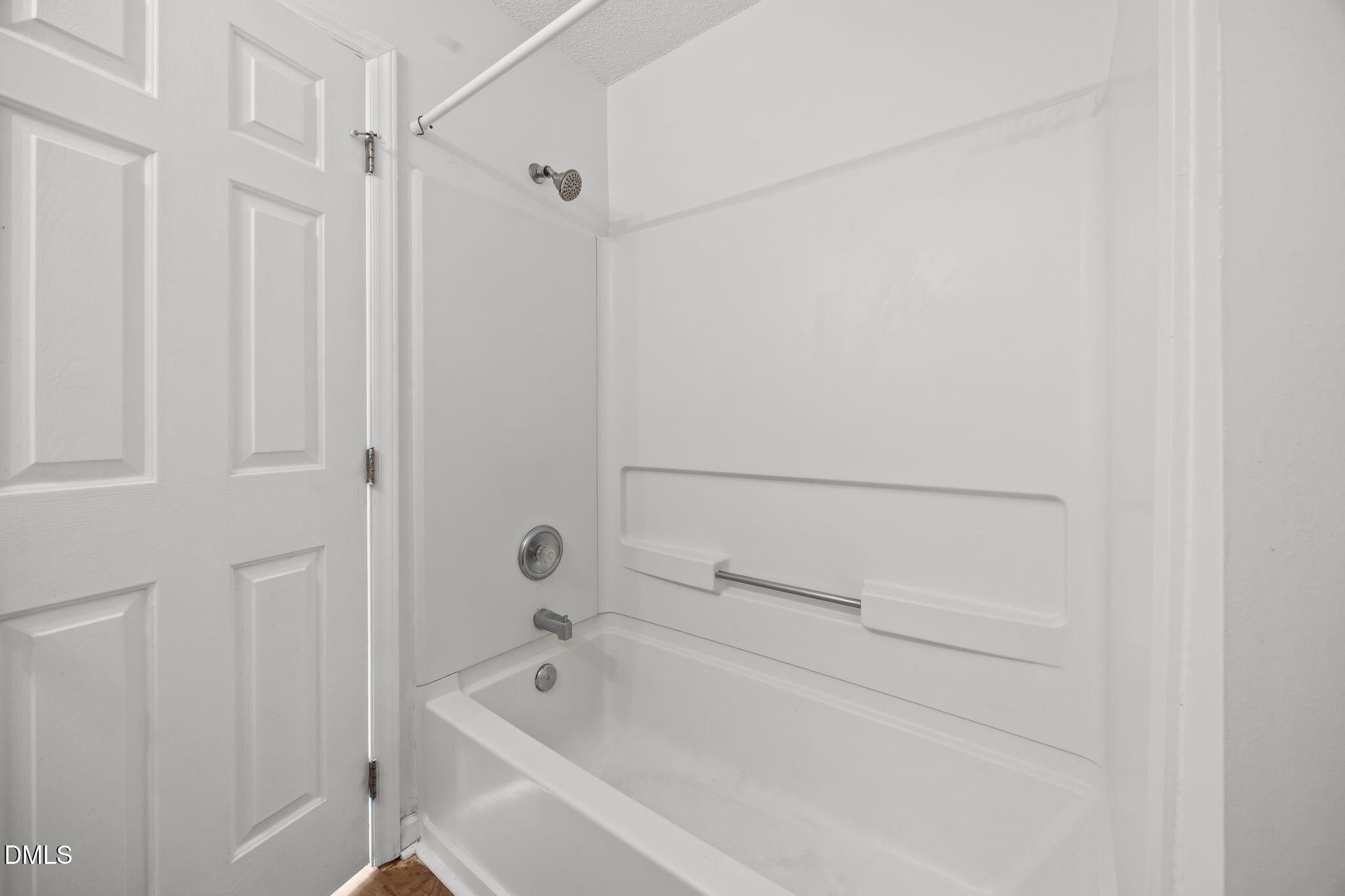 1303 Kent Road # 204