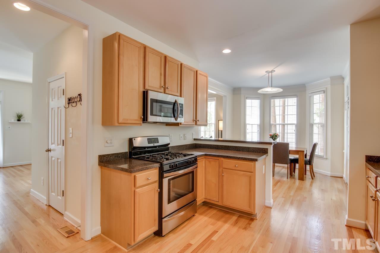 8 Silverwood Court