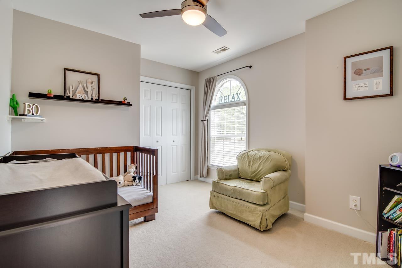 8 Silverwood Court