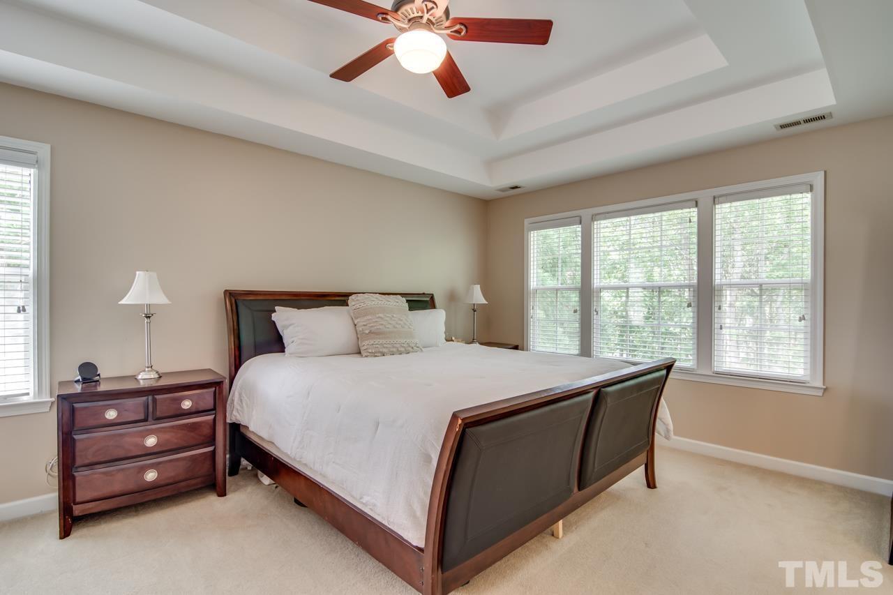 8 Silverwood Court