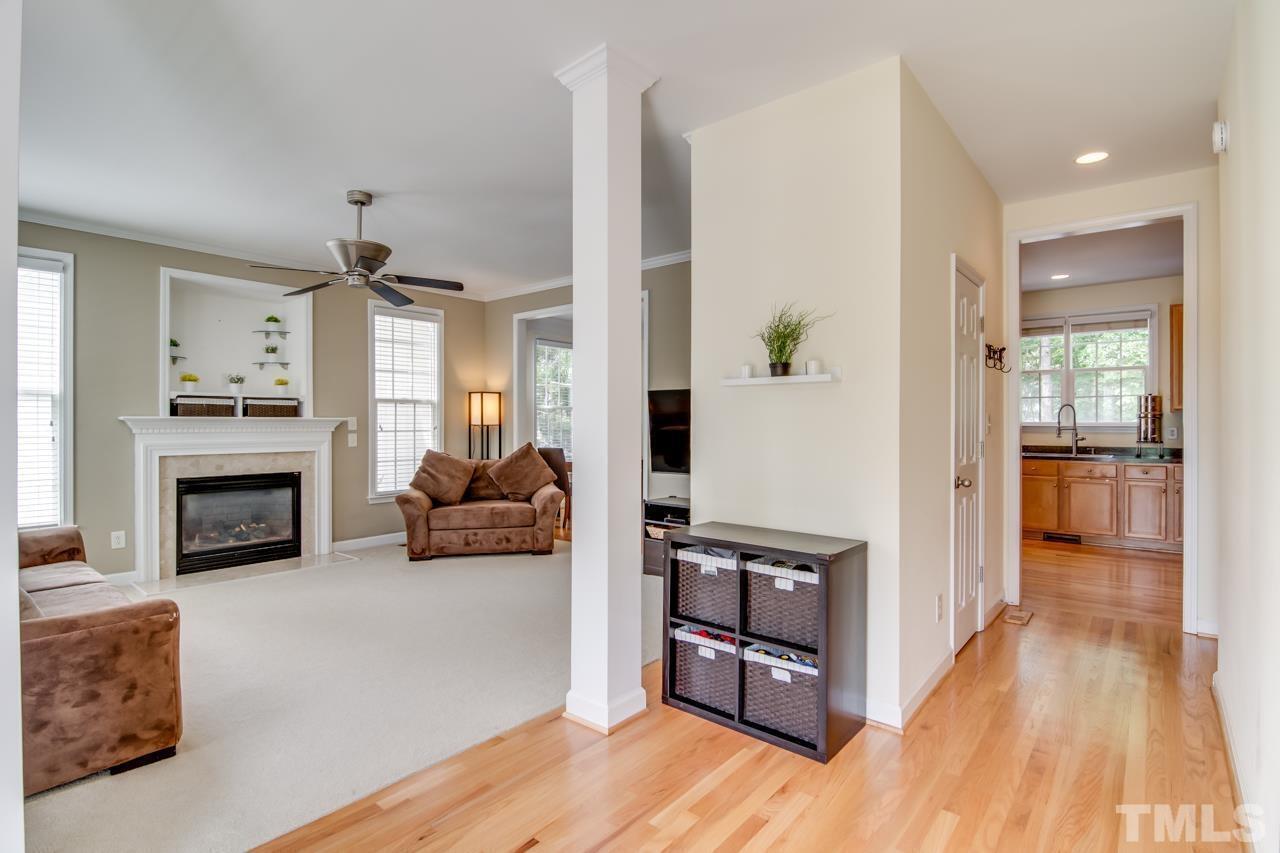 8 Silverwood Court