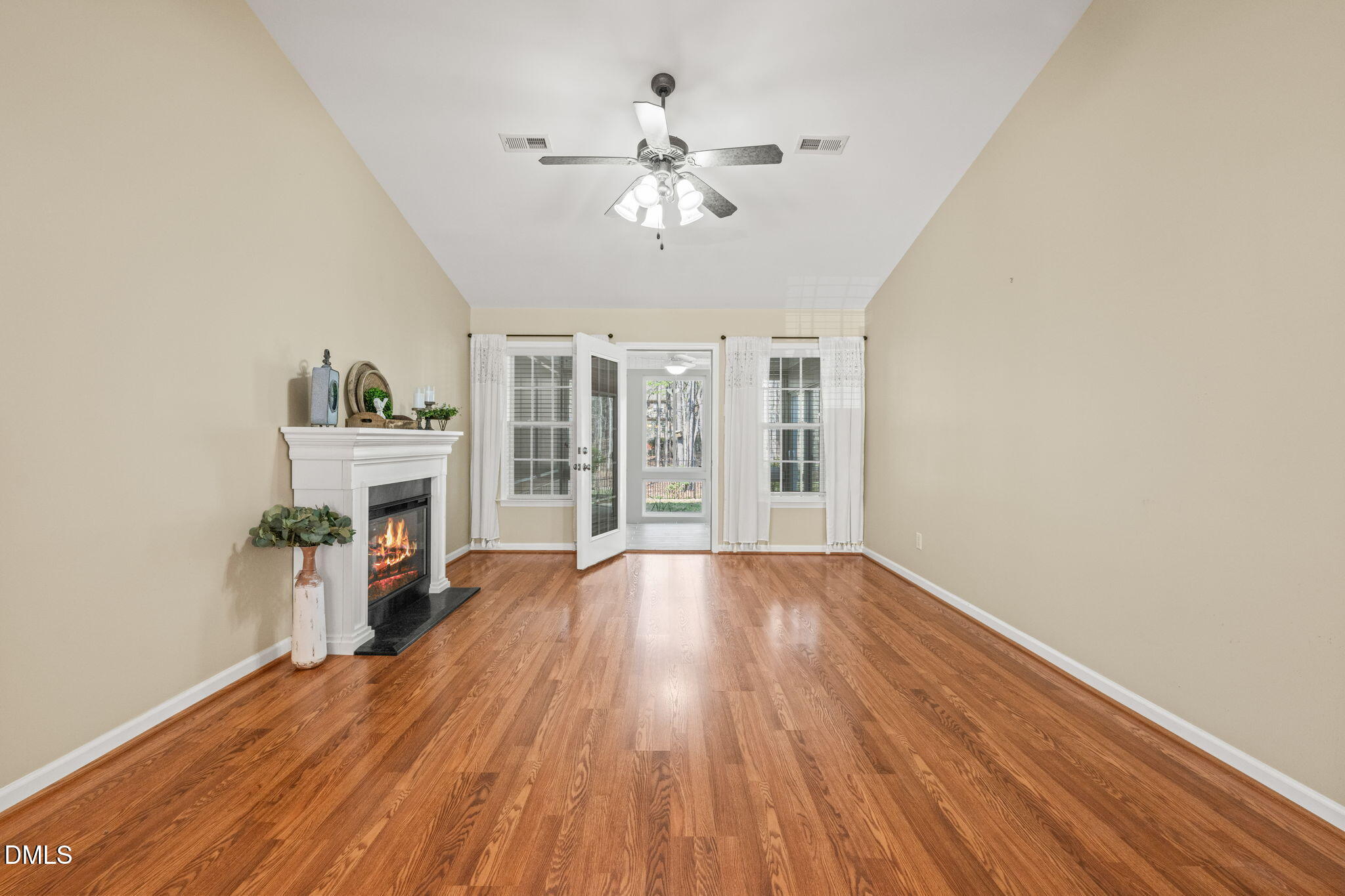 3618 E Cotton Gin Drive
