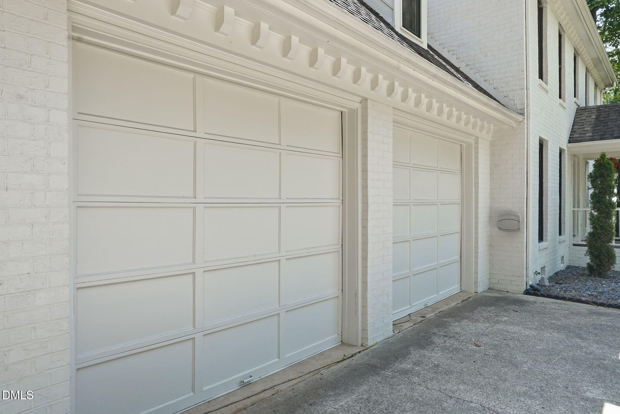 1605 Harmont Drive