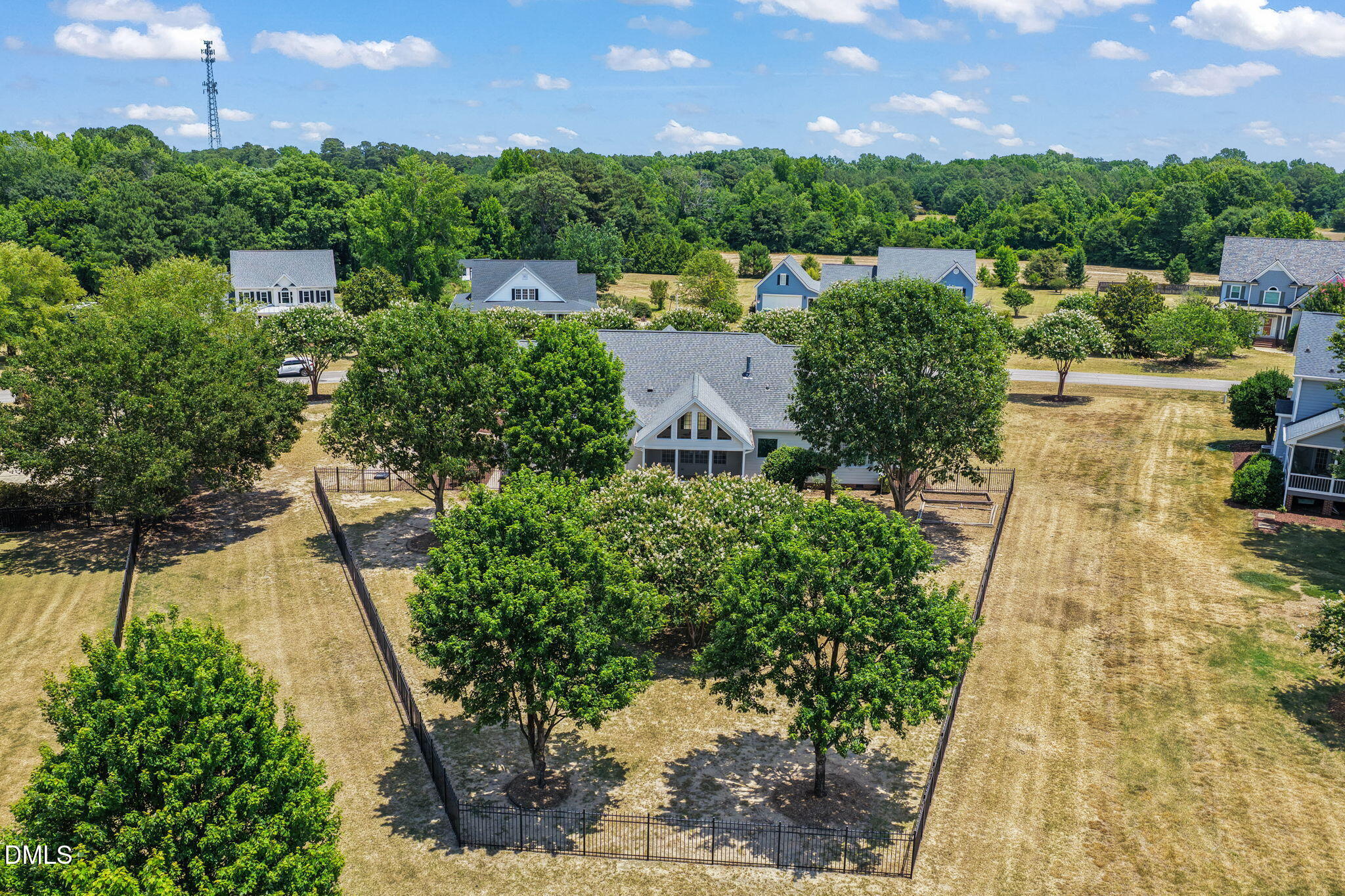 5616 Maggie Run Lane