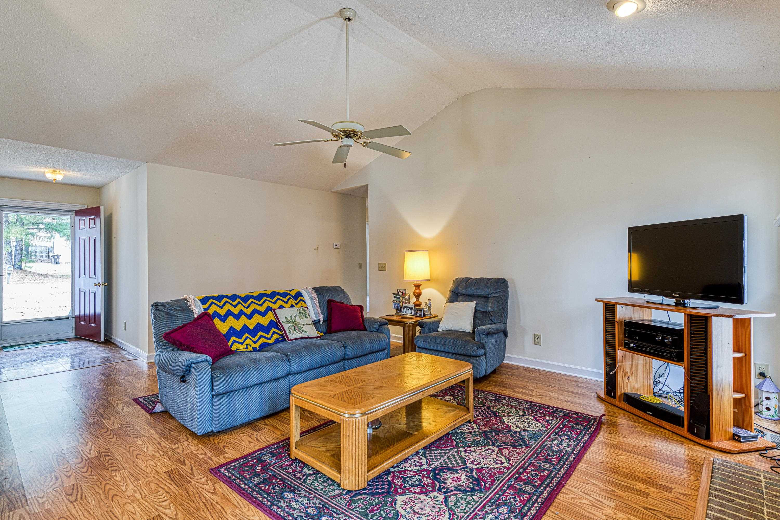 2101 Bridgeport Circle