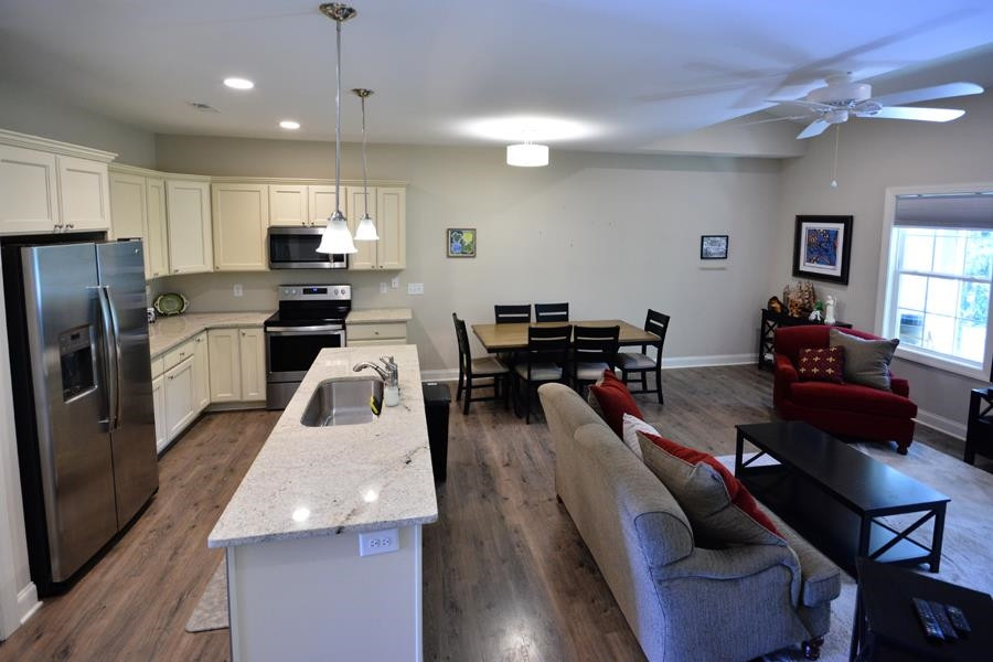 1567 Quail Circle