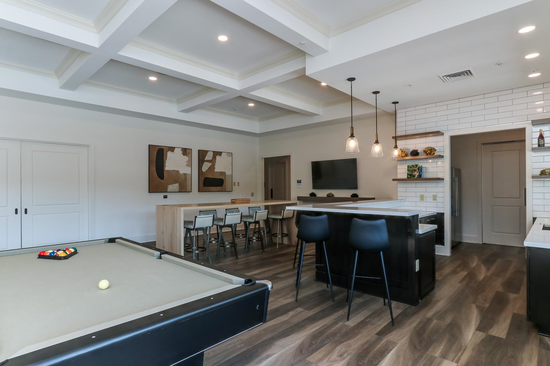1109 White Flint Circle