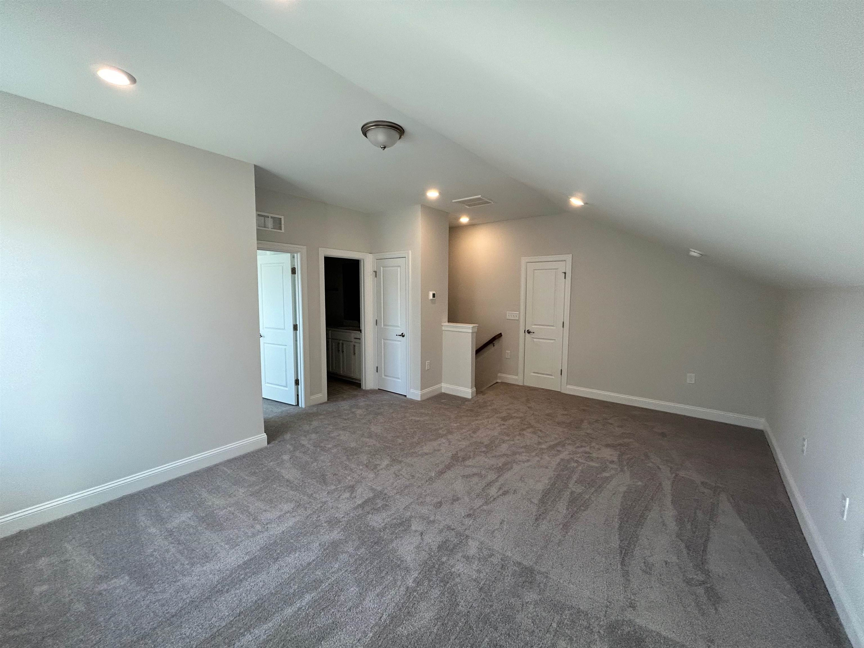 1109 White Flint Circle