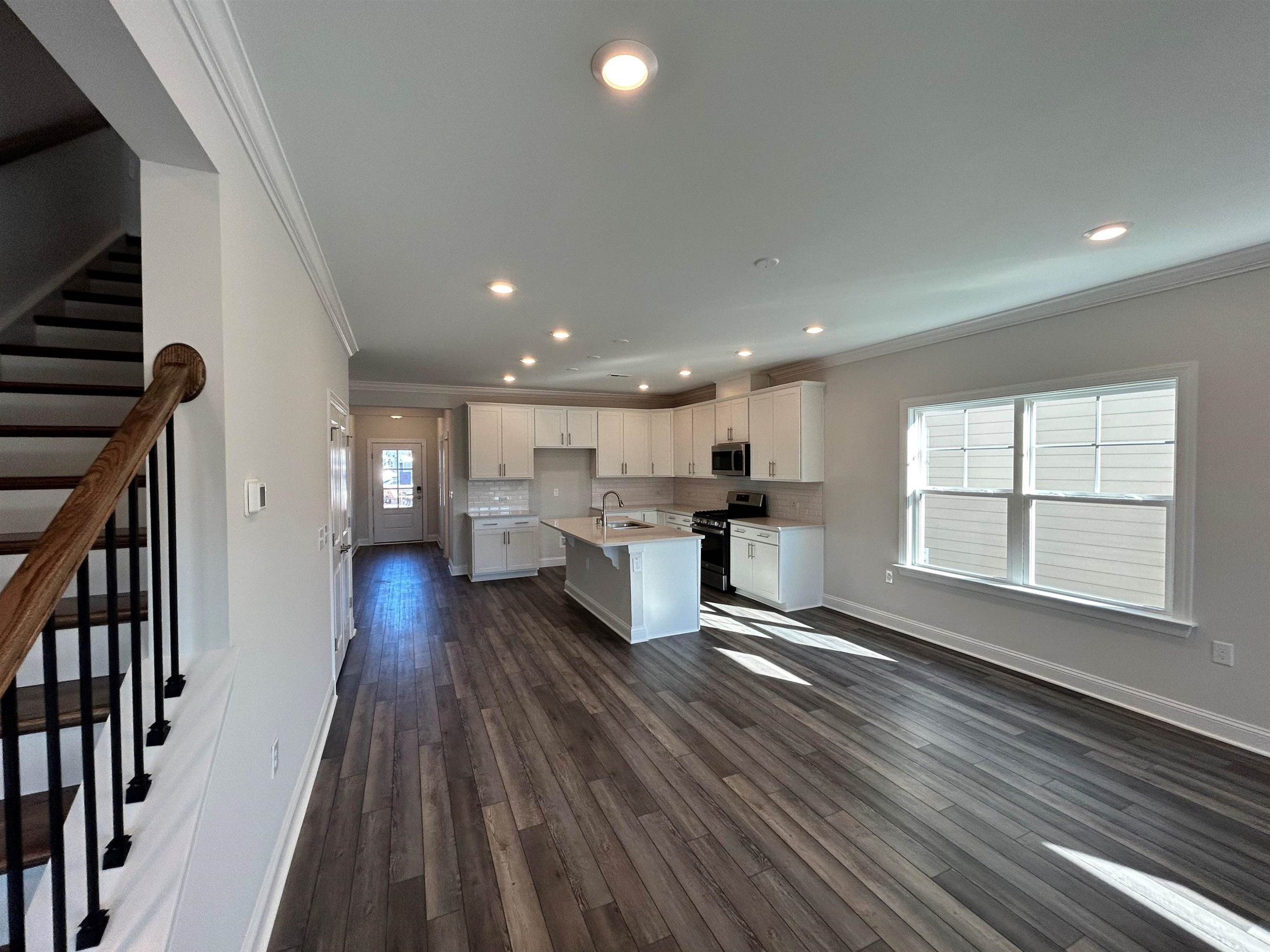 1109 White Flint Circle