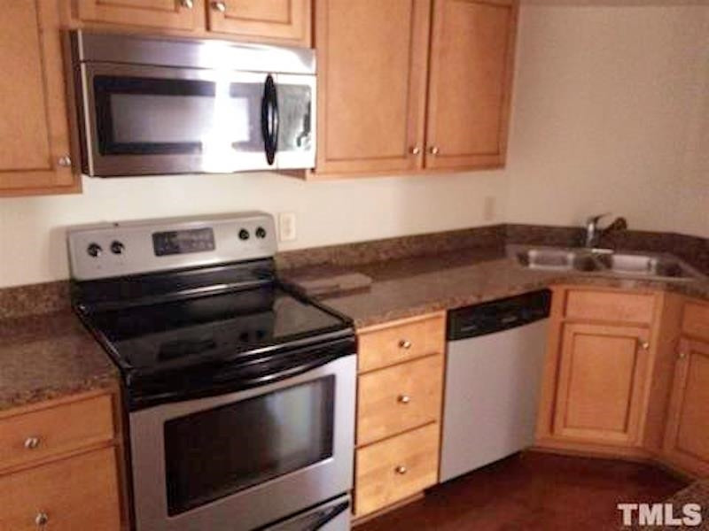720 Bilyeu Street Unit: 102