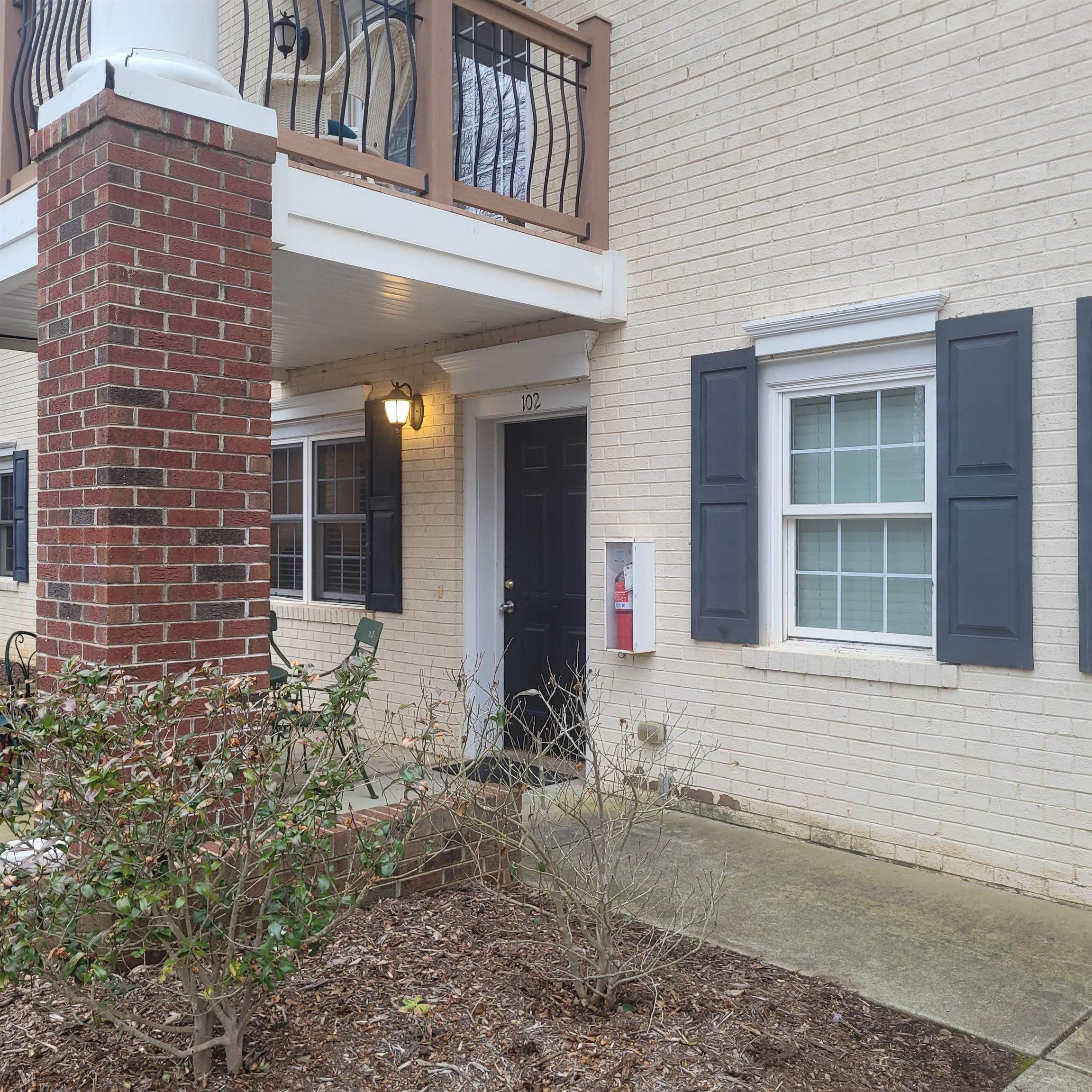 720 Bilyeu Street Unit: 102