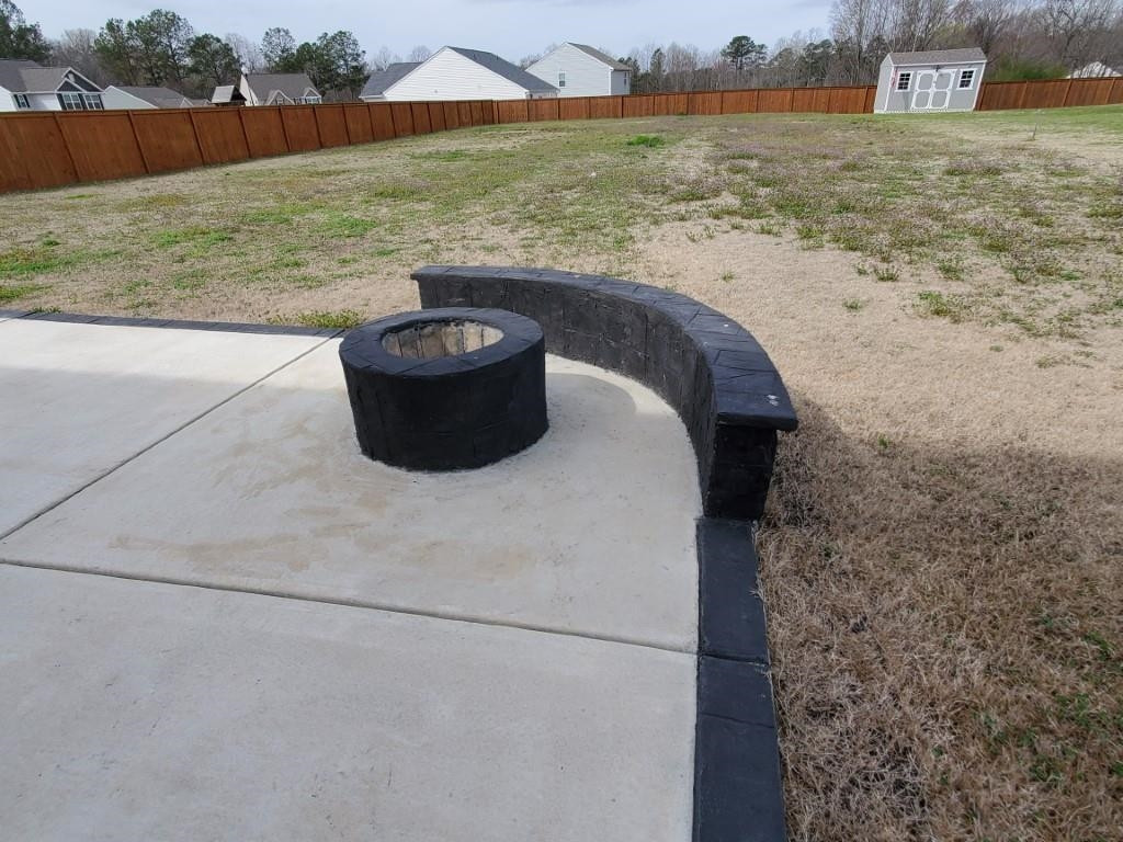 828 Avery Pond Drive