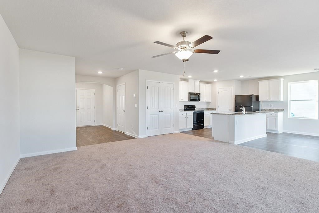 828 Avery Pond Drive