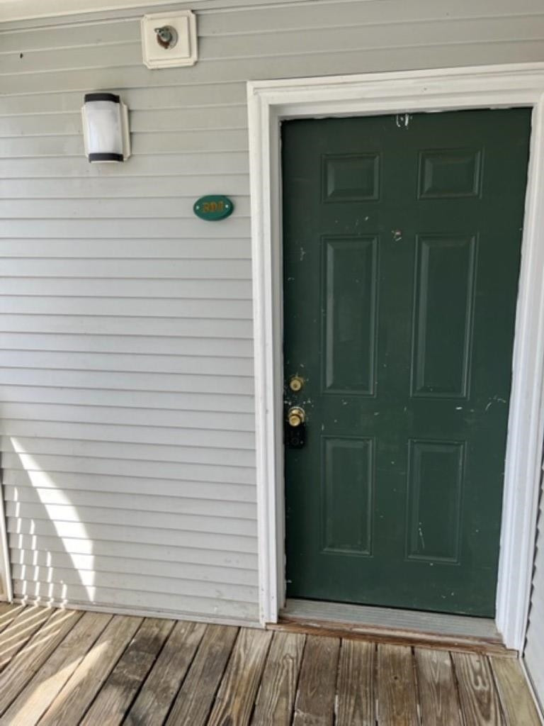 2031 Wolfmill Drive Unit: 301