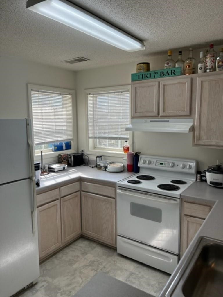 2031 Wolfmill Drive Unit: 301