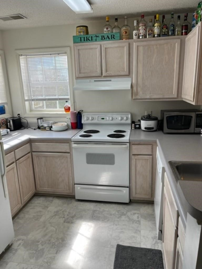 2031 Wolfmill Drive Unit: 301