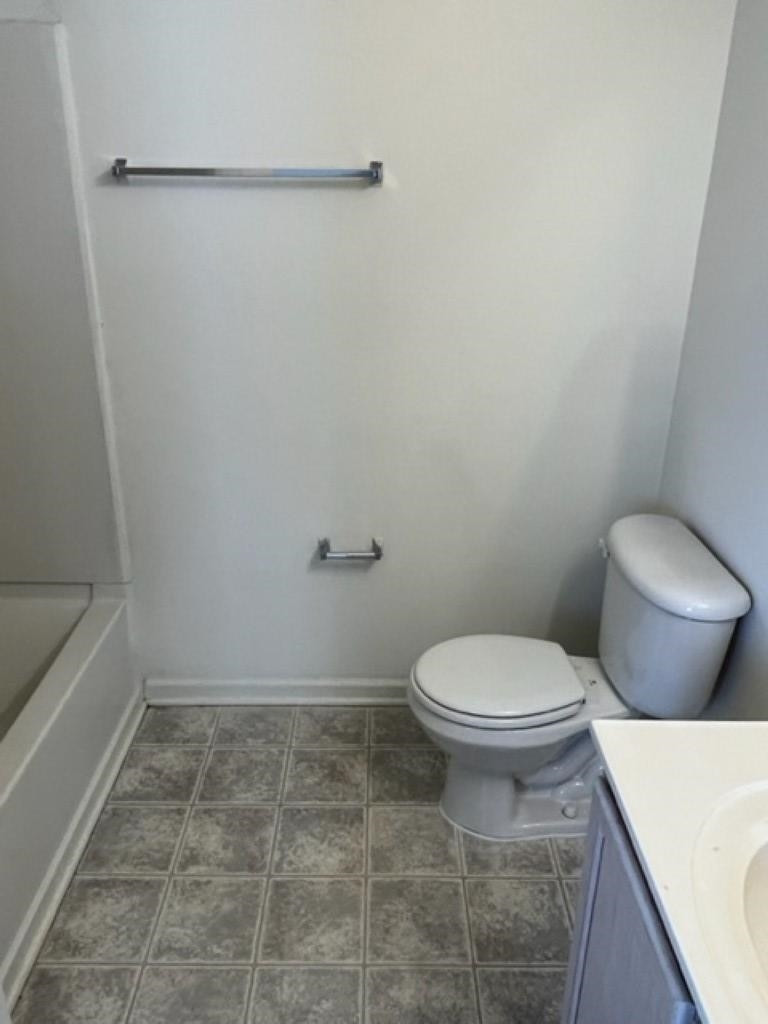 2031 Wolfmill Drive Unit: 301