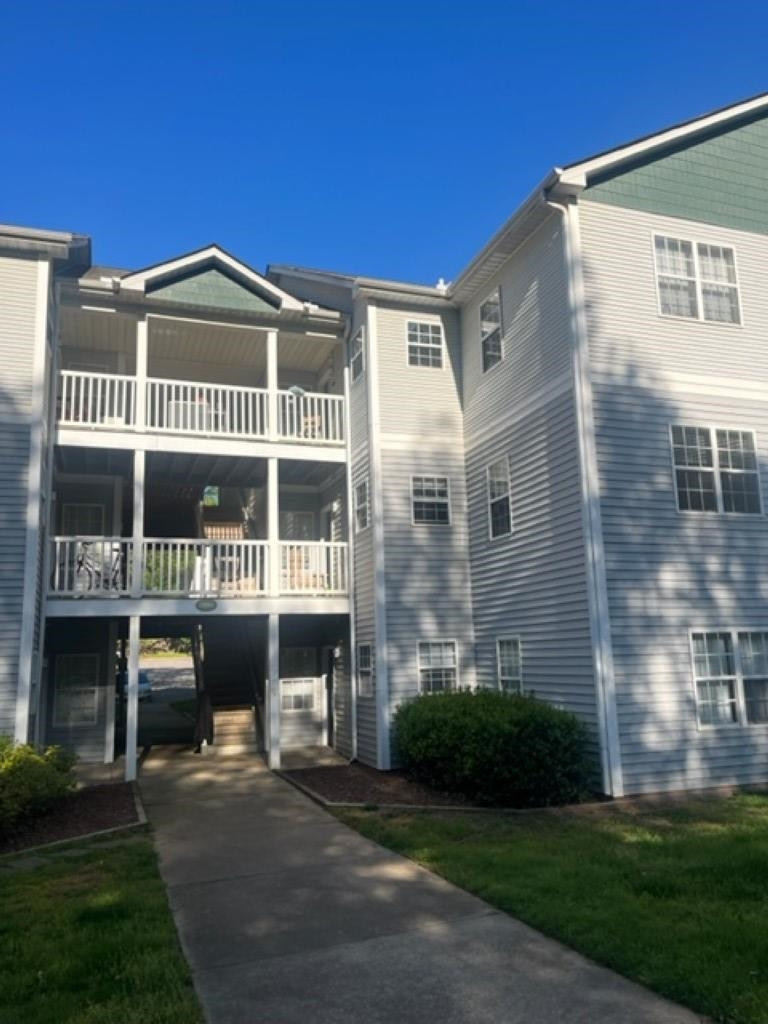 2000 University Woods Road Unit: 102