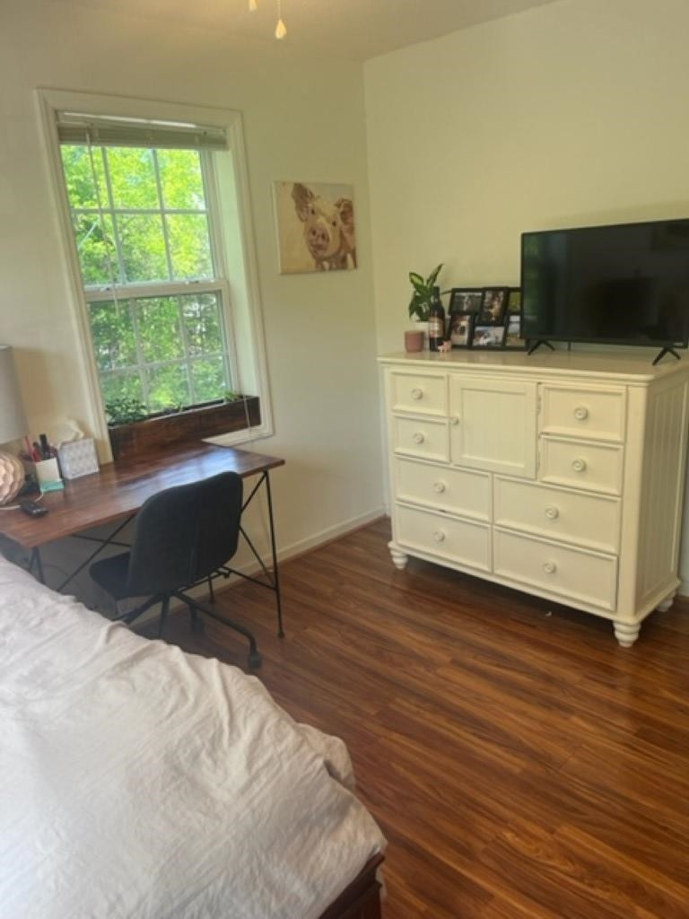 2011 Wolfmill Drive Unit: 201