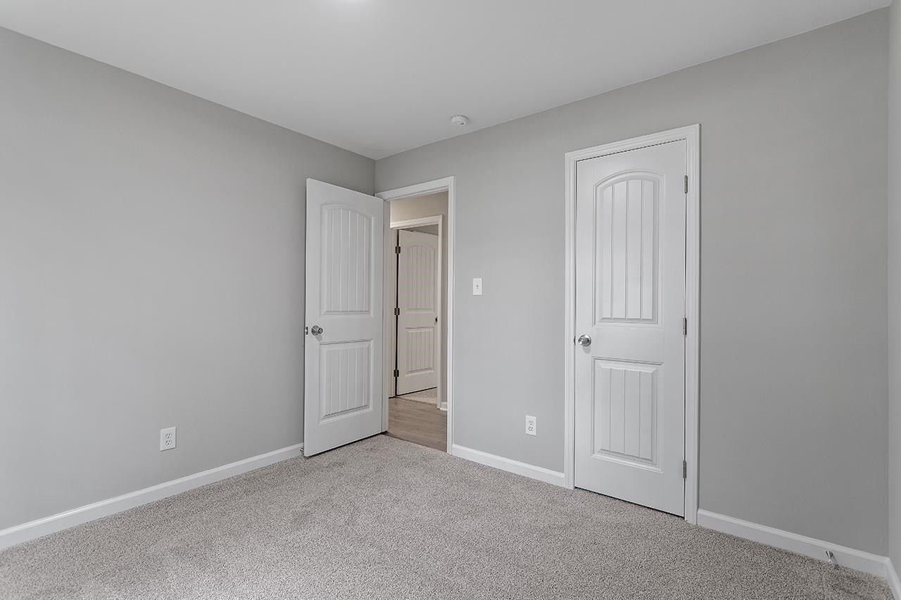 1406 Foxwood Drive