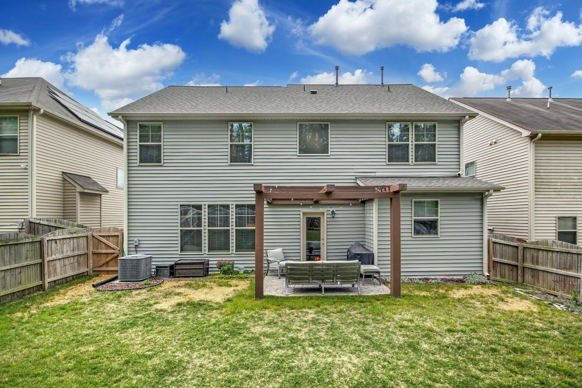 107 Northern Shrike Court