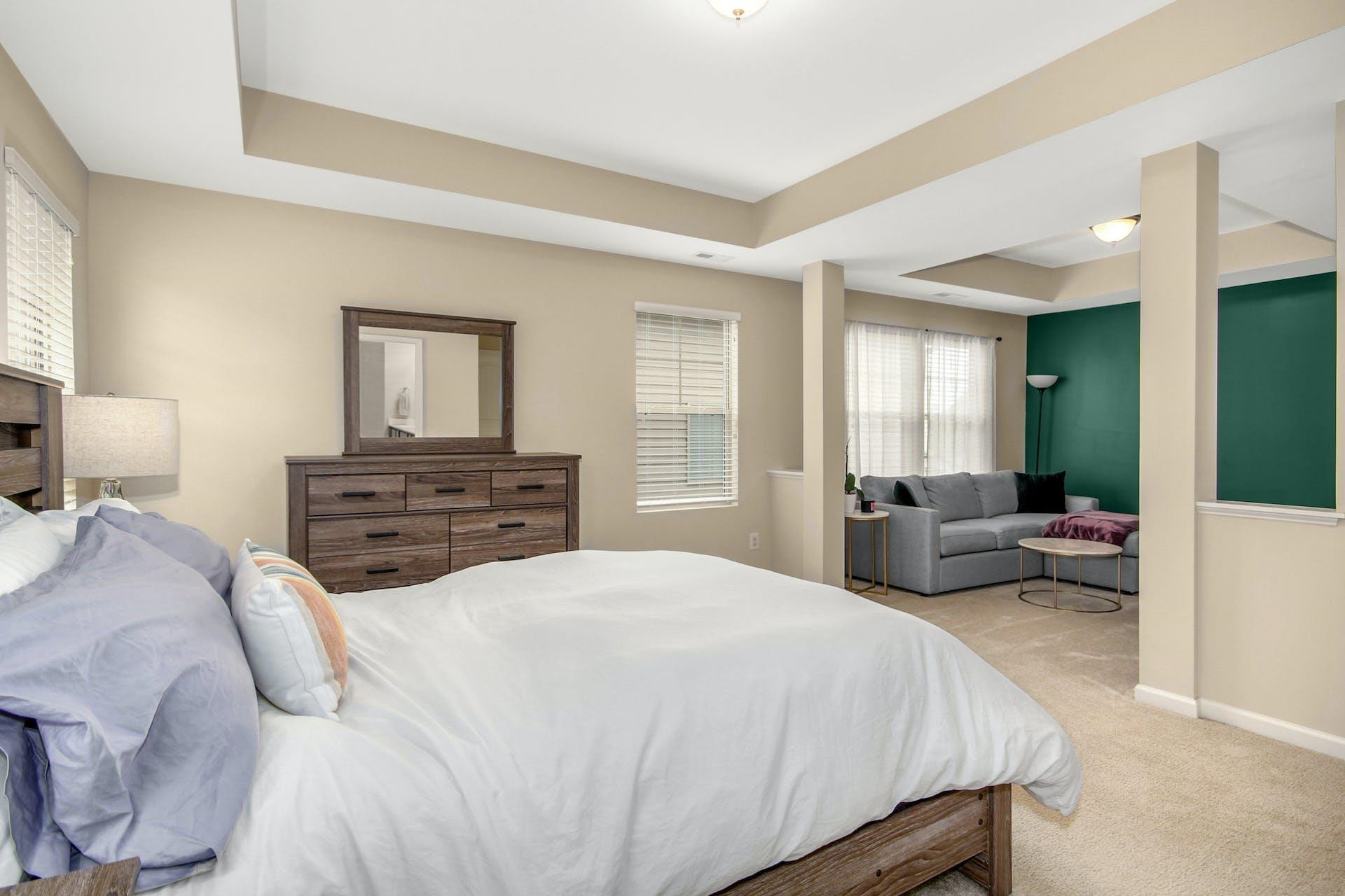 107 Northern Shrike Court