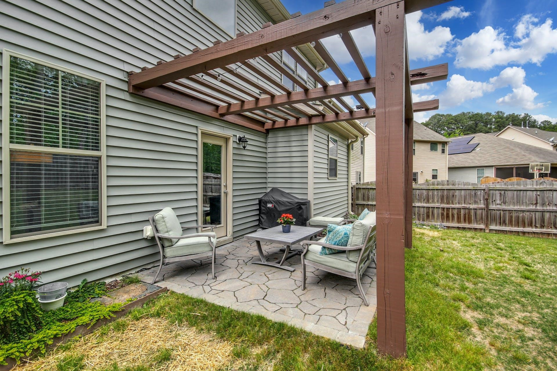 107 Northern Shrike Court