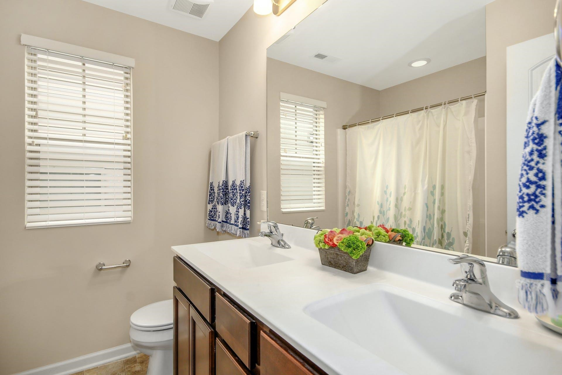 107 Northern Shrike Court