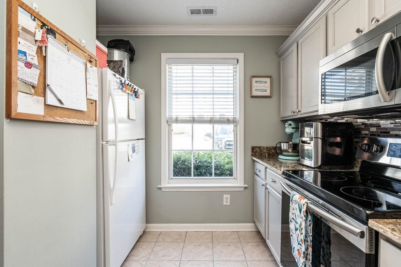 2242 Turtle Point Drive