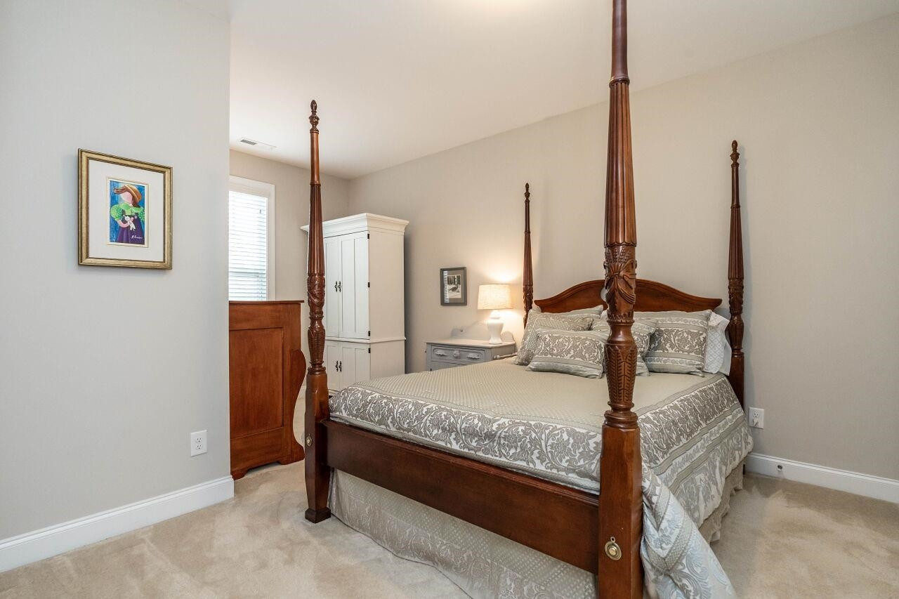 366 Roberts Ridge Drive
