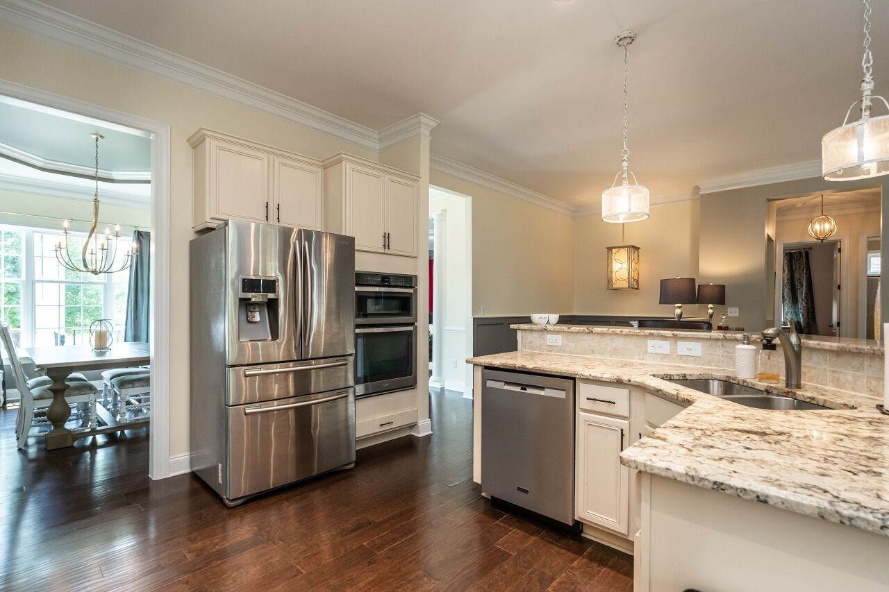 11209 Bayberry Hills Drive