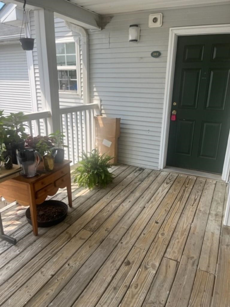 2011 Wolfmill Drive Unit: 301