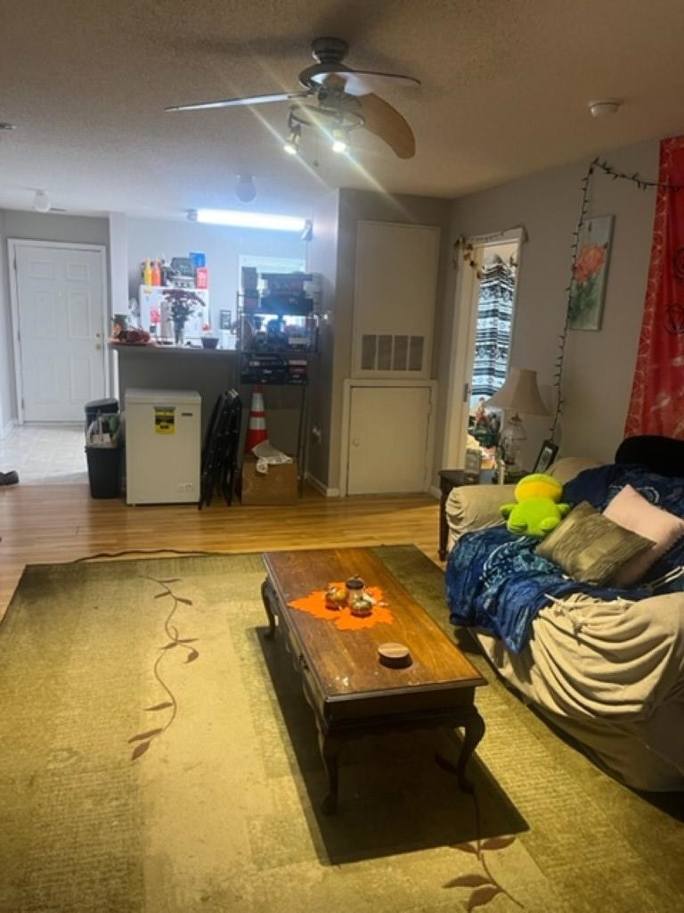 2011 Wolfmill Drive Unit: 301