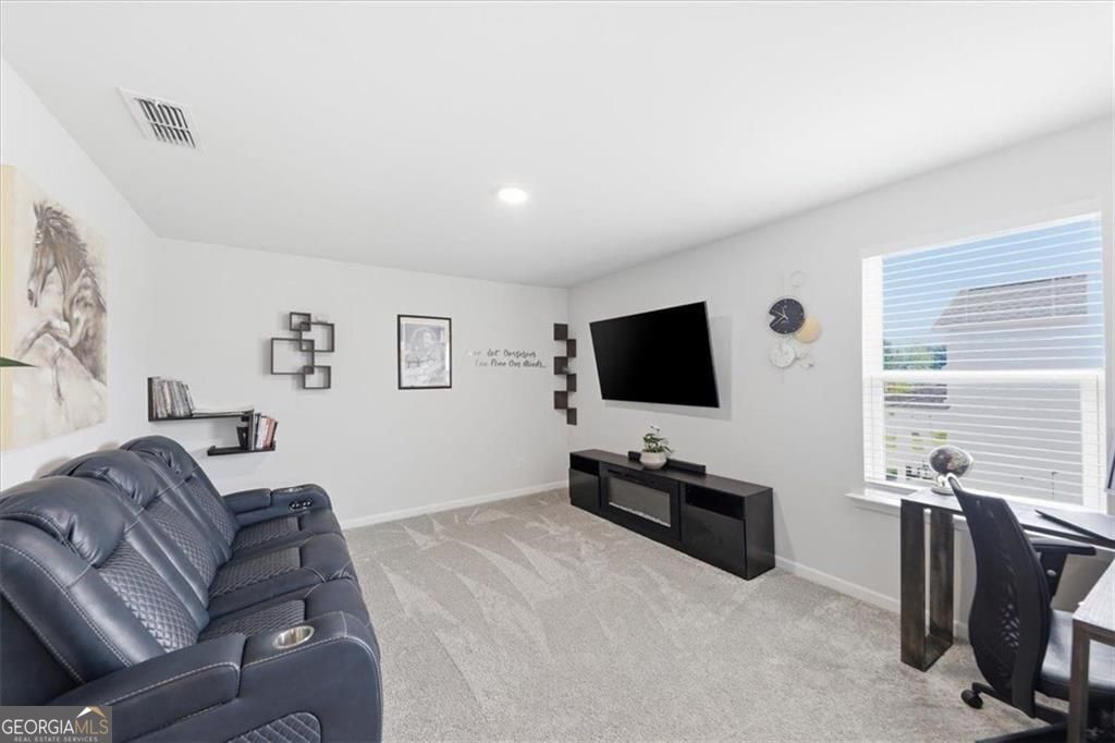 2268 Blackbird Circle