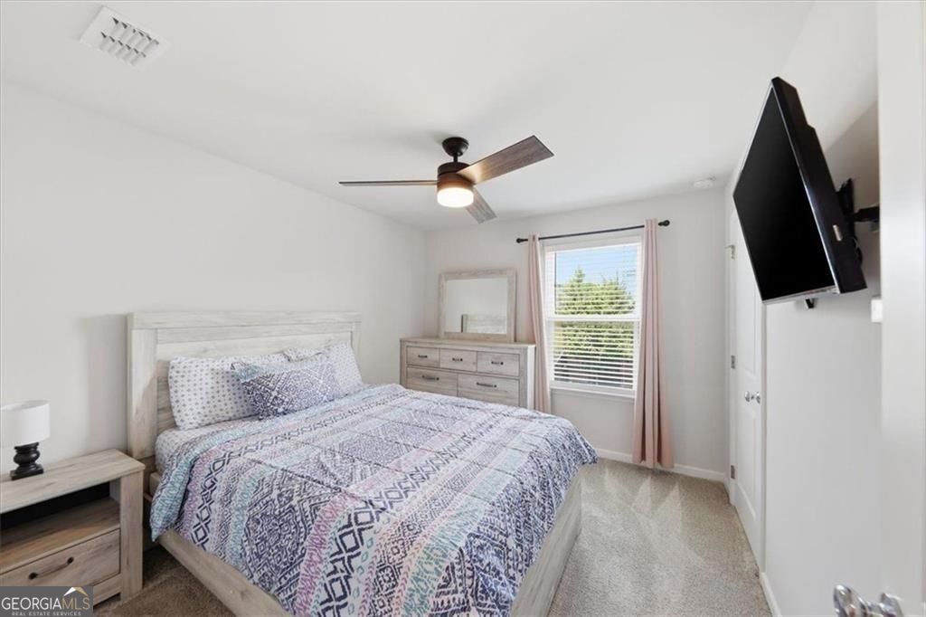 2268 Blackbird Circle