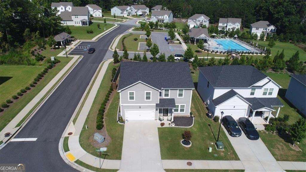 2131 BLACKBIRD Circle