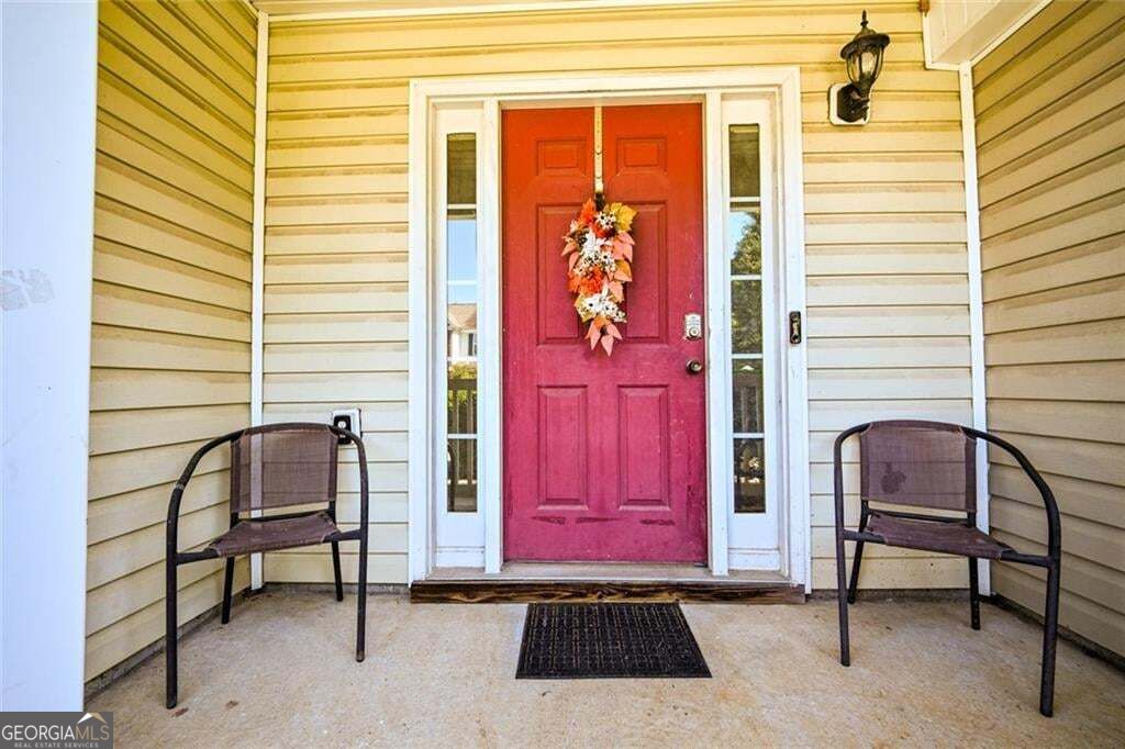 1476 April Lane