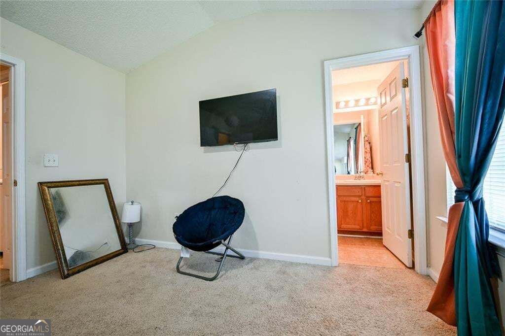 1476 April Lane