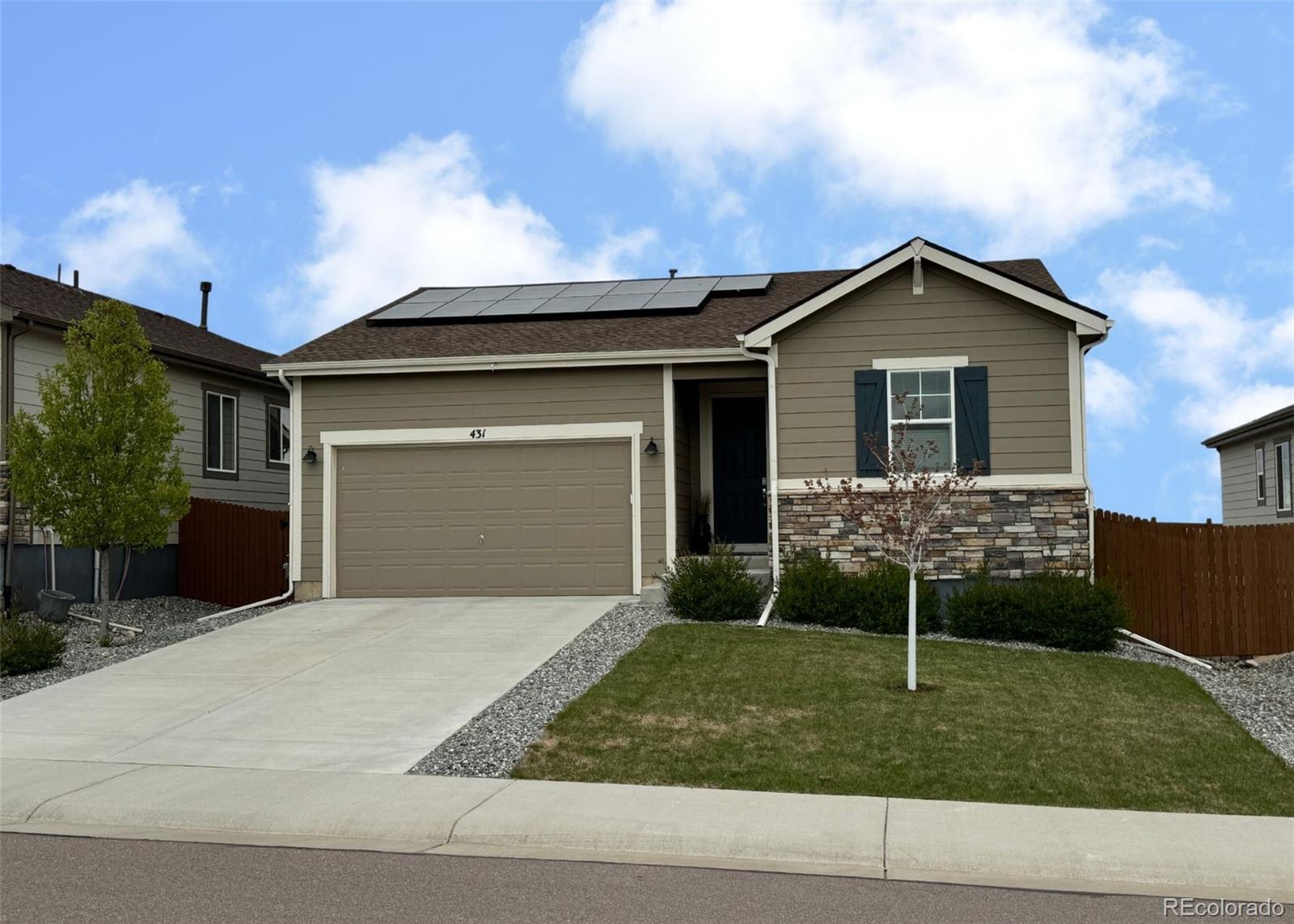 431 Vista Cliff Circle
