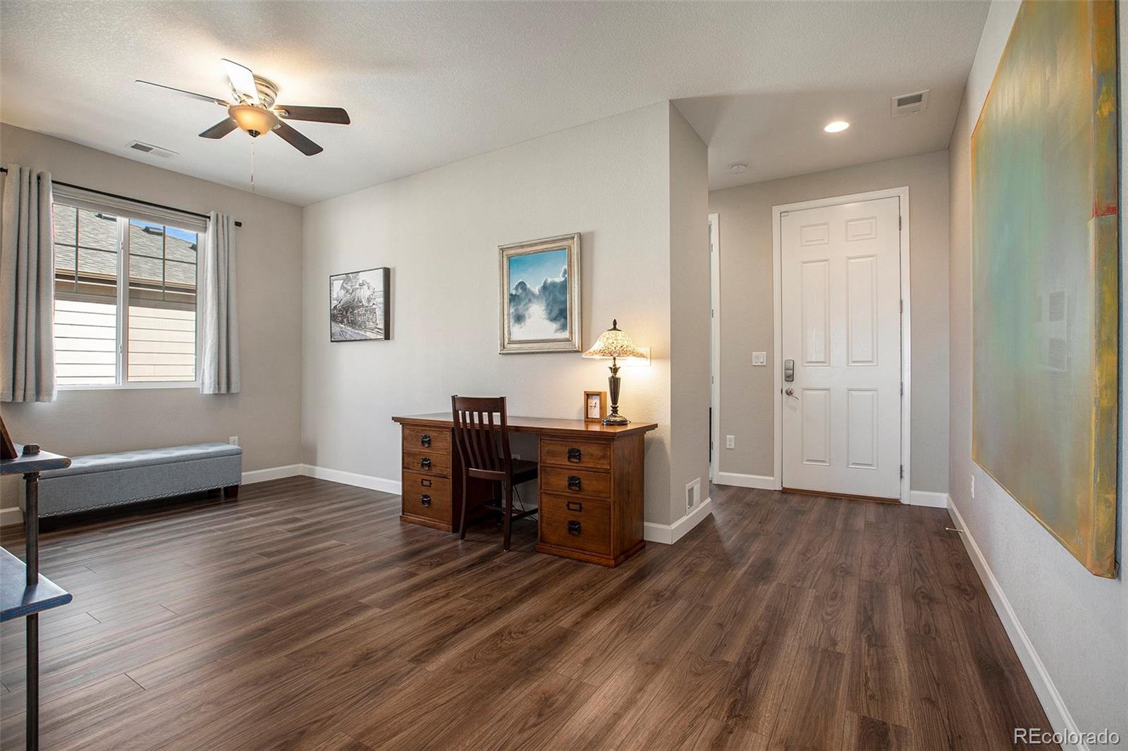 431 Vista Cliff Circle