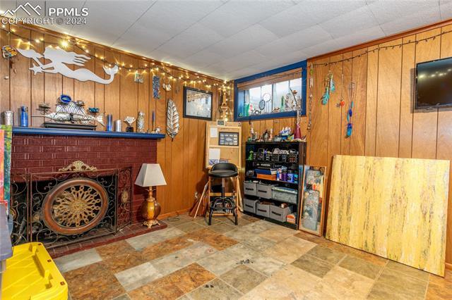 815 Cresta Road