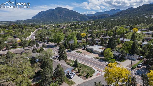 815 Cresta Road