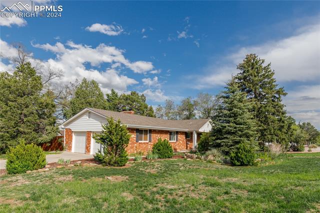 815 Cresta Road